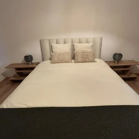 Апартаменты - The Light House